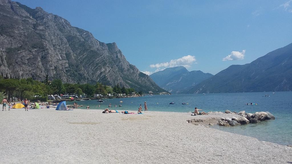 Hotel Mercedes Limone sul Garda Bagian luar foto