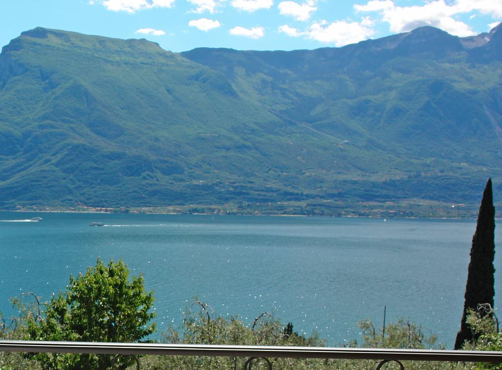 Hotel Mercedes Limone sul Garda Bagian luar foto